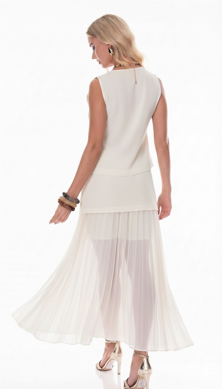 Off White Casual Skirt Set