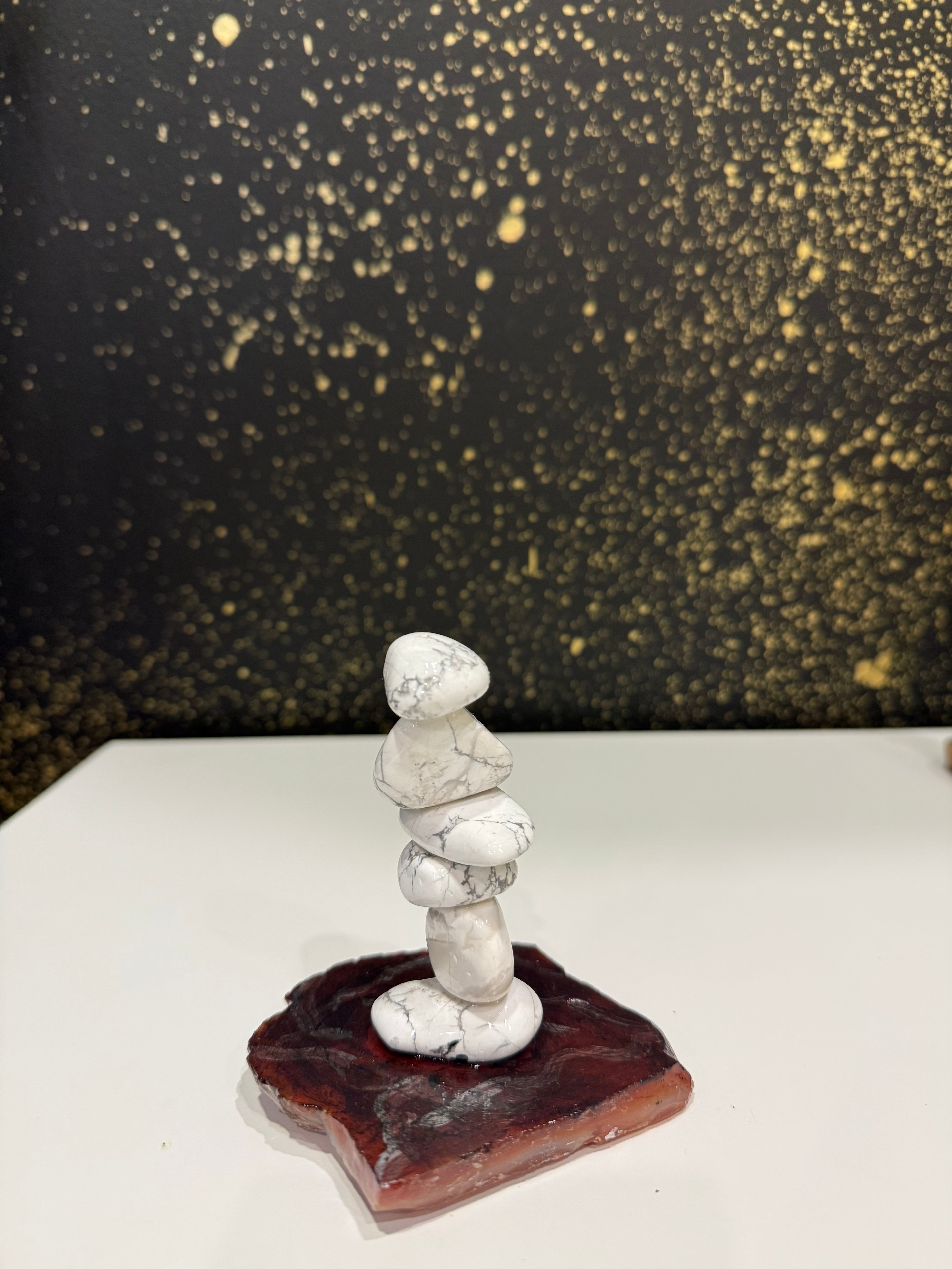 DECORATIVE STONES