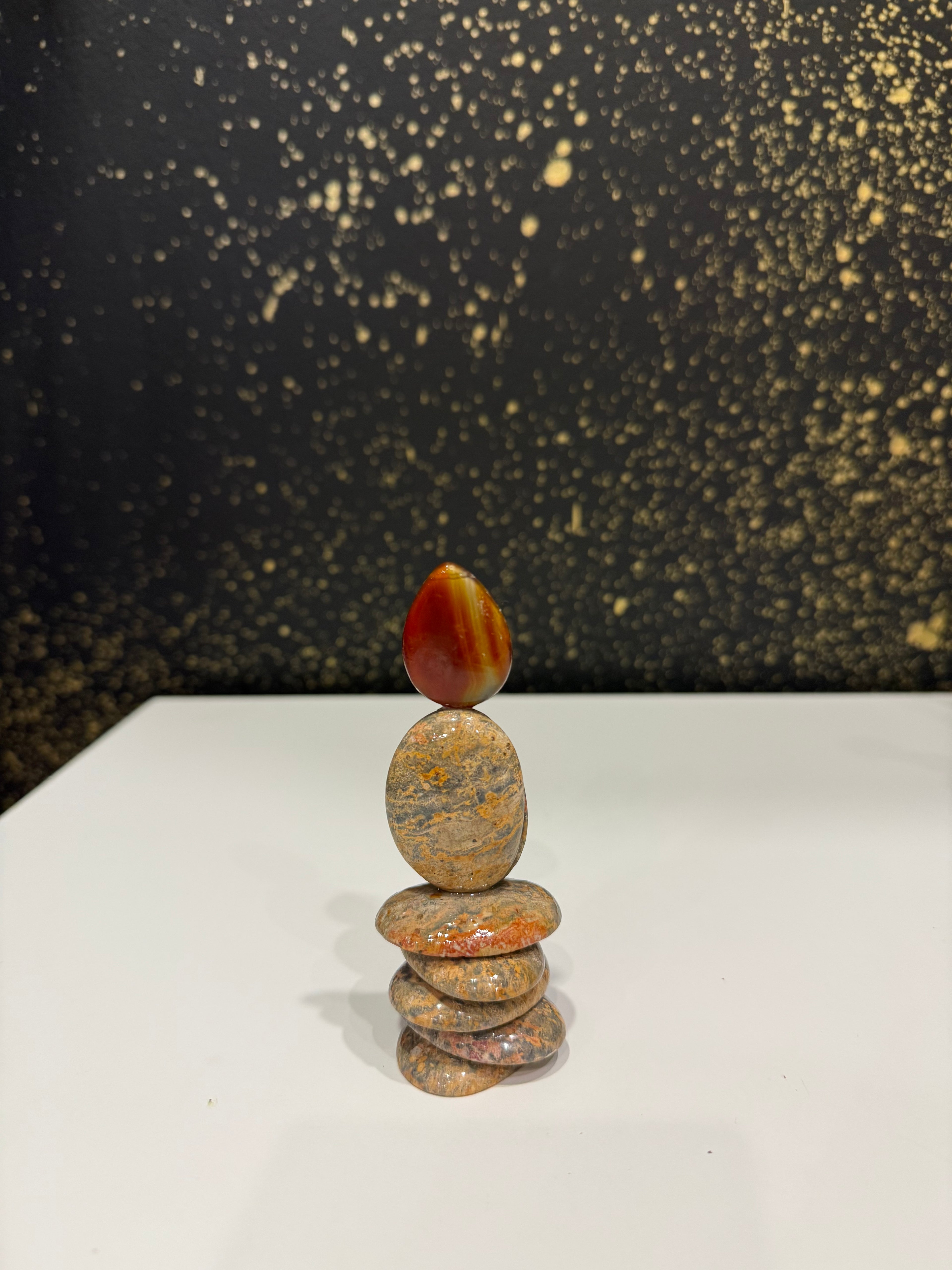 DECORATIVE STONES